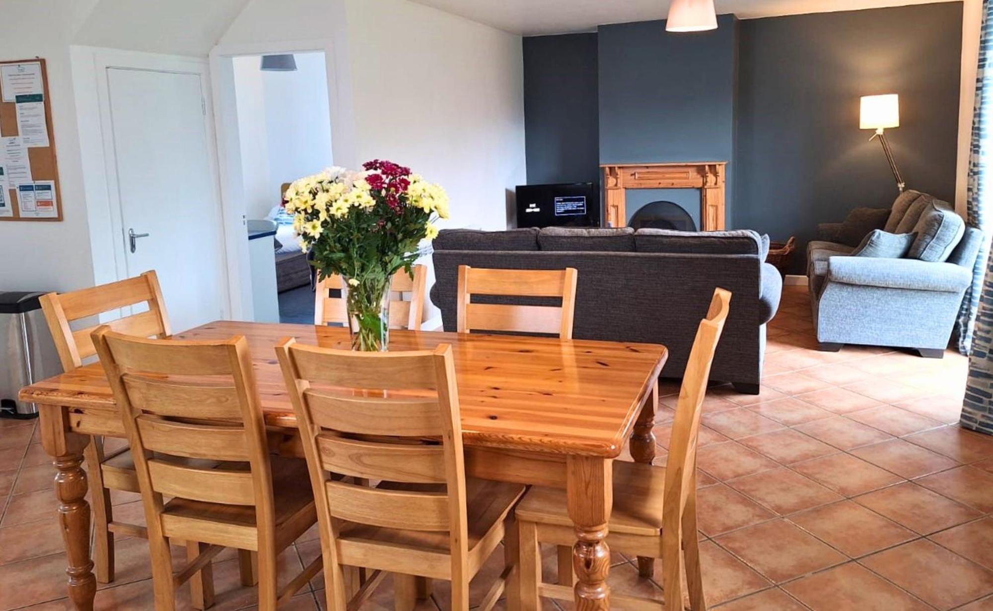 Dingle Harbour Cottages 3 Bed Sleeps 7 By Trident Holiday Homes Eksteriør billede